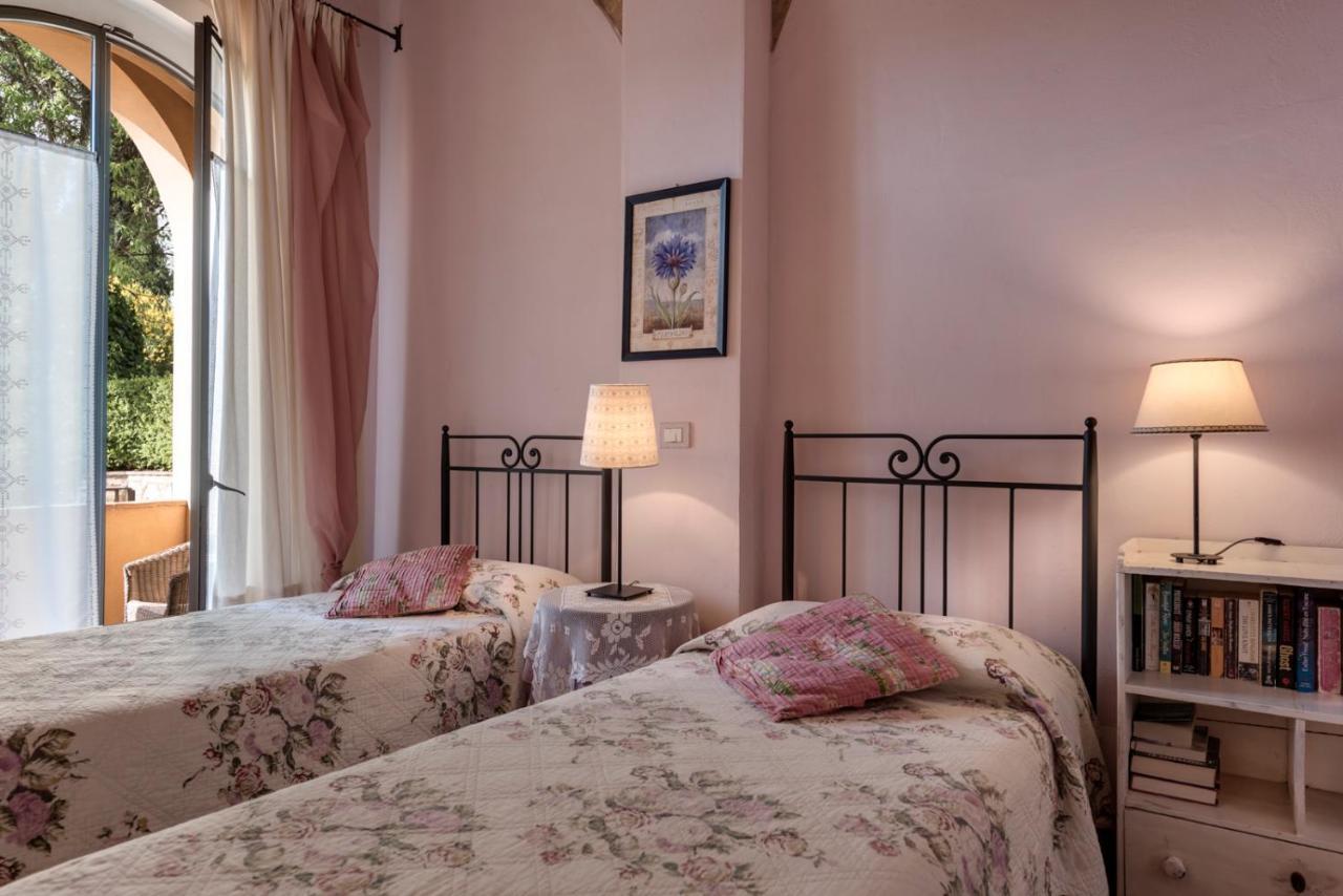 Il Borghetto Tuscan Holidays San Gimignano Exterior photo