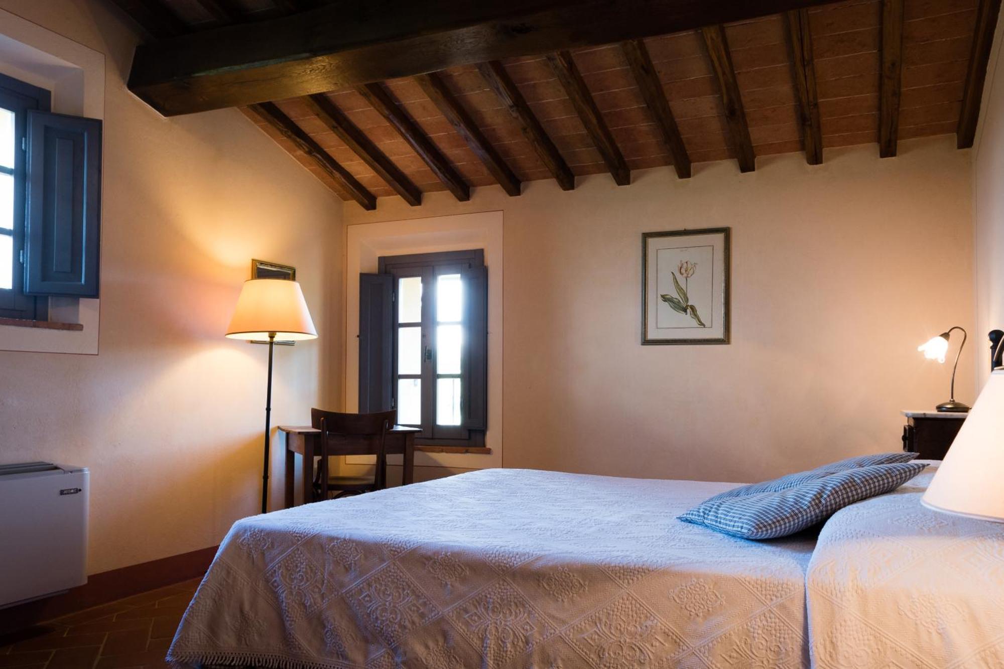 Il Borghetto Tuscan Holidays San Gimignano Room photo