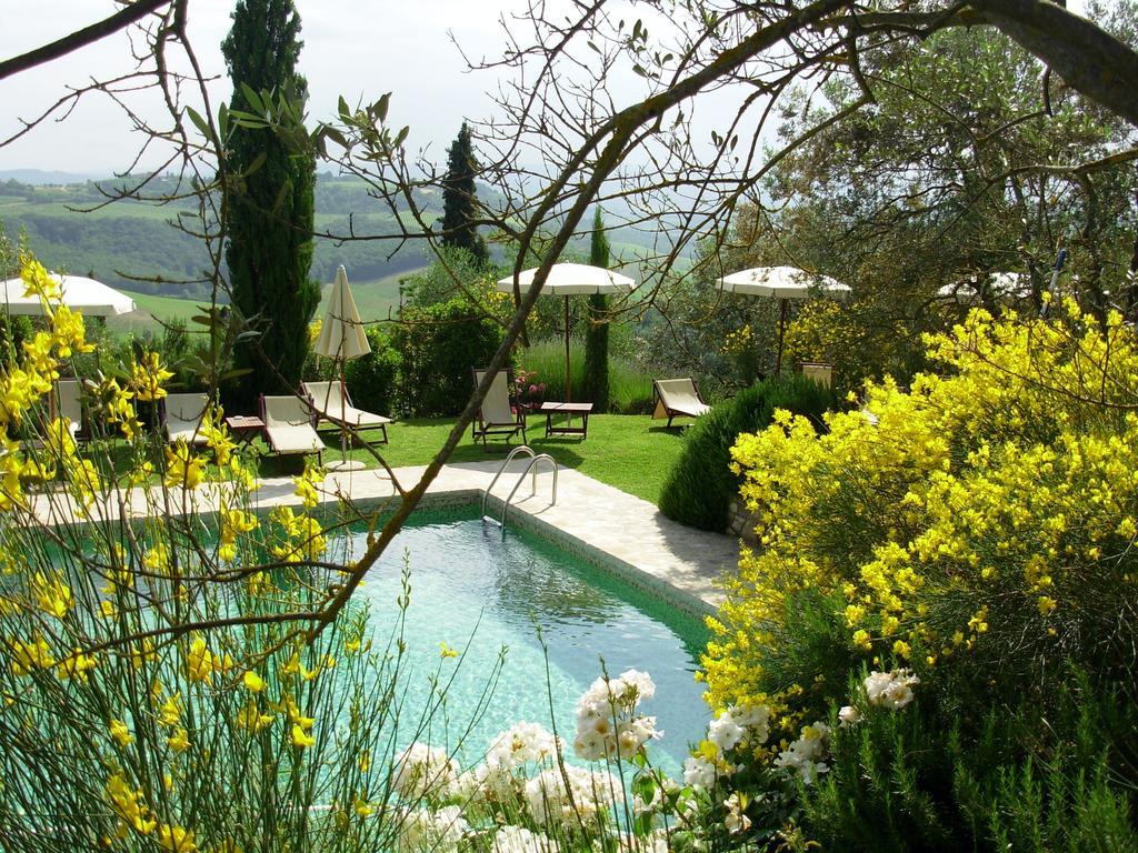 Il Borghetto Tuscan Holidays San Gimignano Exterior photo
